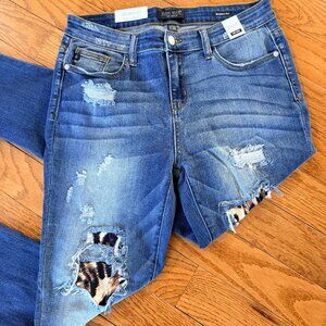 Judy Blue Skinny Fit Leopard Print Patch Mid Rise Jean Women's Size 11/30 - NWT